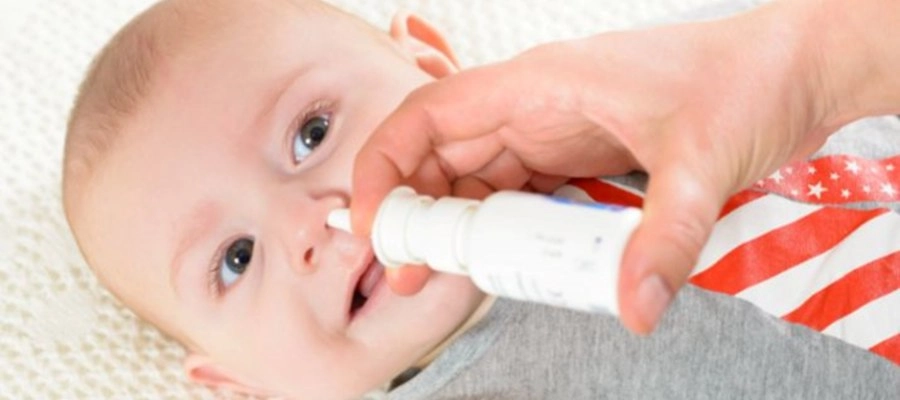 Imagem do post Lavagem nasal infantil é segura? Confira nossa análise!