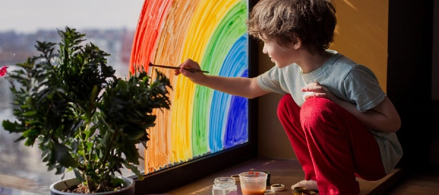 Imagem do post Ensinando as cores: 5 brincadeiras incríveis para estimular os pequenos! 
