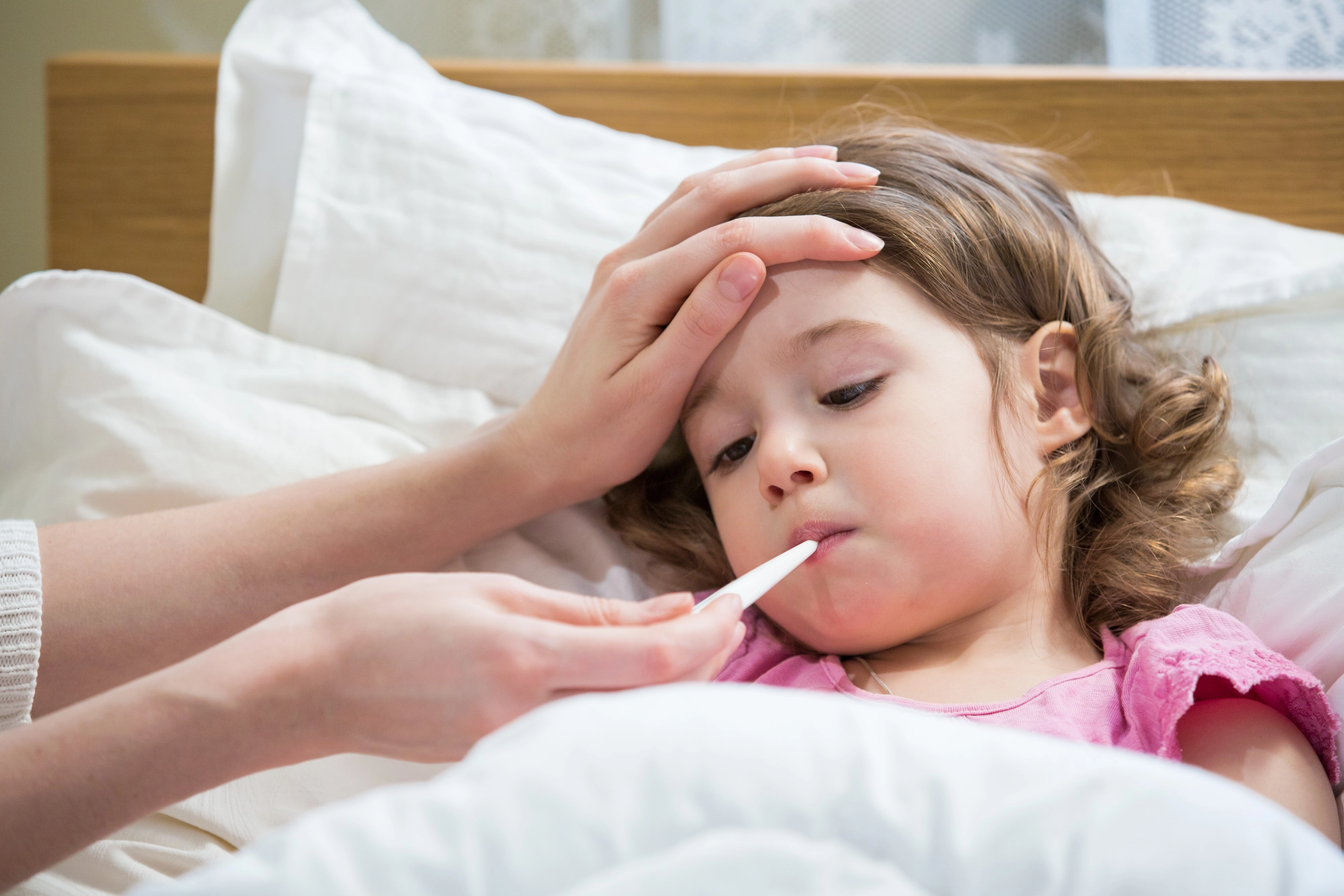 Imagem do post Quando é considerada febre em criança? Aprenda a identificar esse sintoma! 